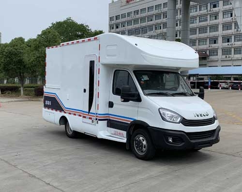 南京依維柯藍(lán)牌消毒車
